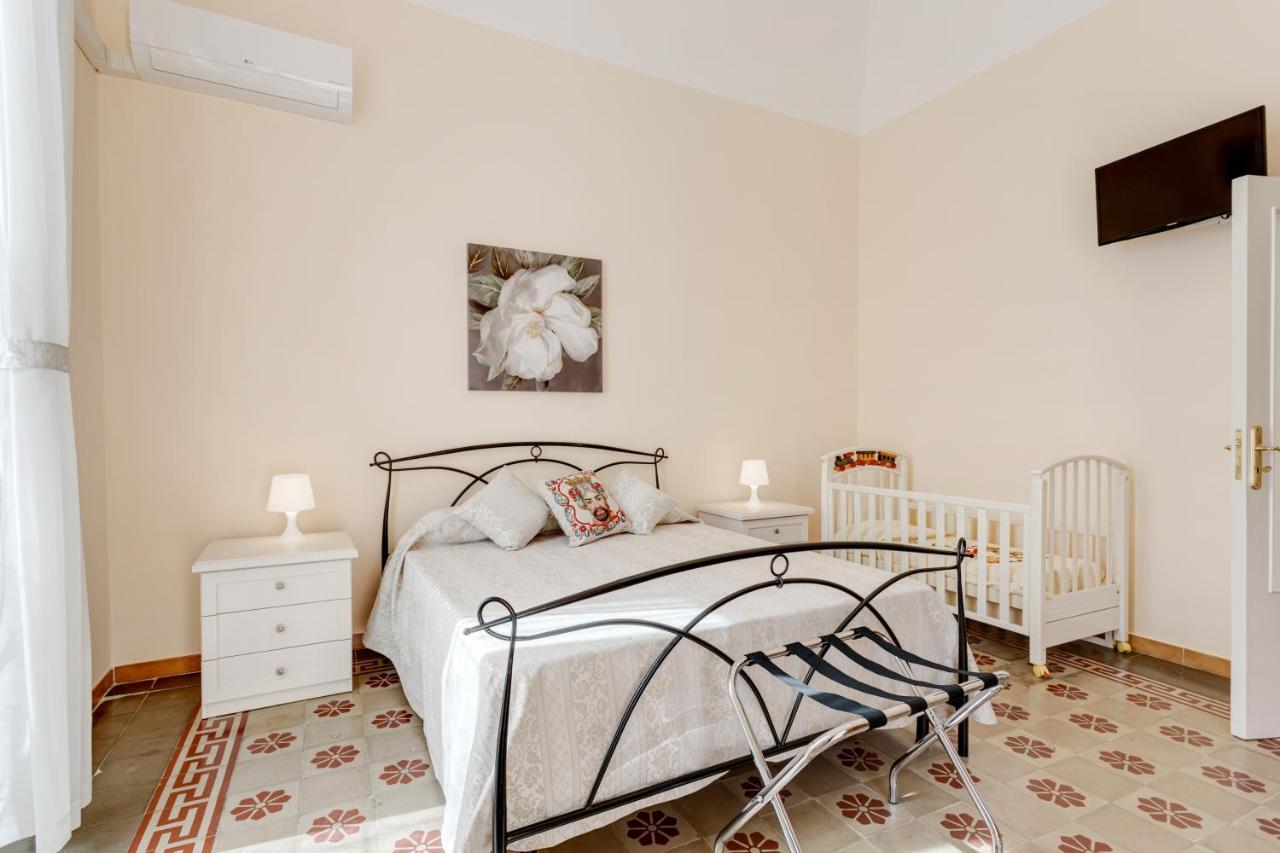 Catania Central Apartment With Terrace- Casa Mariella Extérieur photo