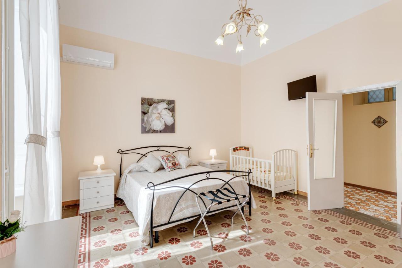 Catania Central Apartment With Terrace- Casa Mariella Extérieur photo